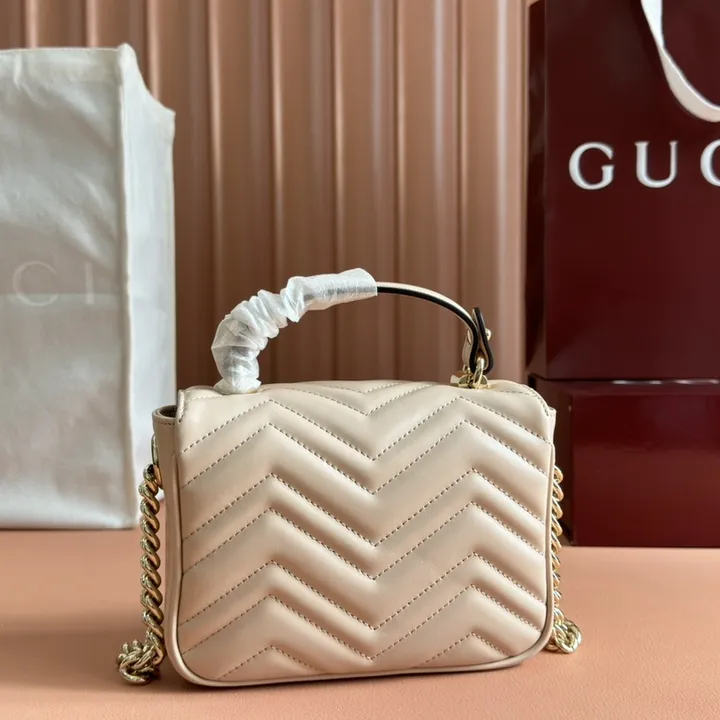 Gucciバッグ入門｜人気ラインと選び方 フォルムと全体バランス