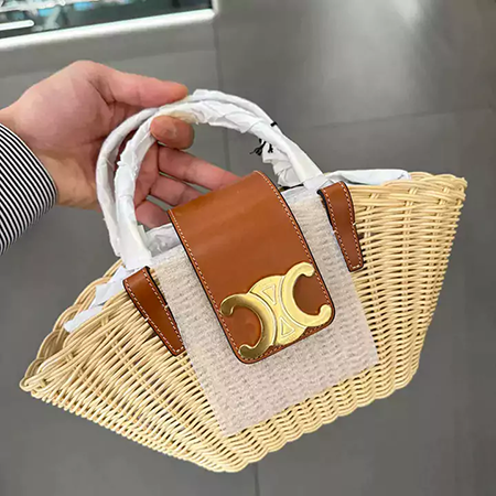 バッグひとつで春コーデを新しく見せる方法 のイメージ
