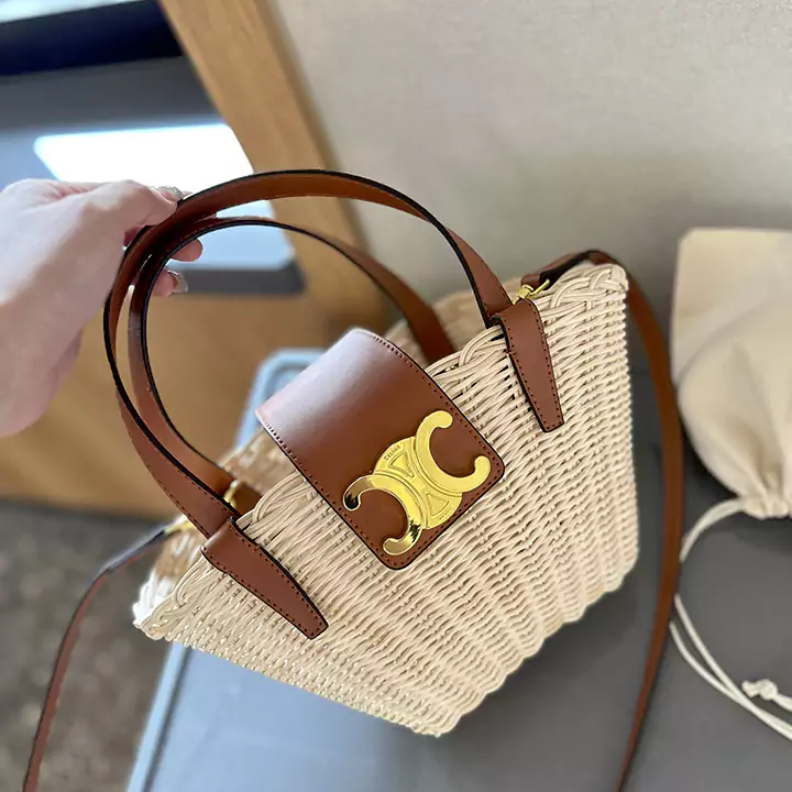 バッグひとつで春コーデを新しく見せる方法 サイズ感と持ち方の参考